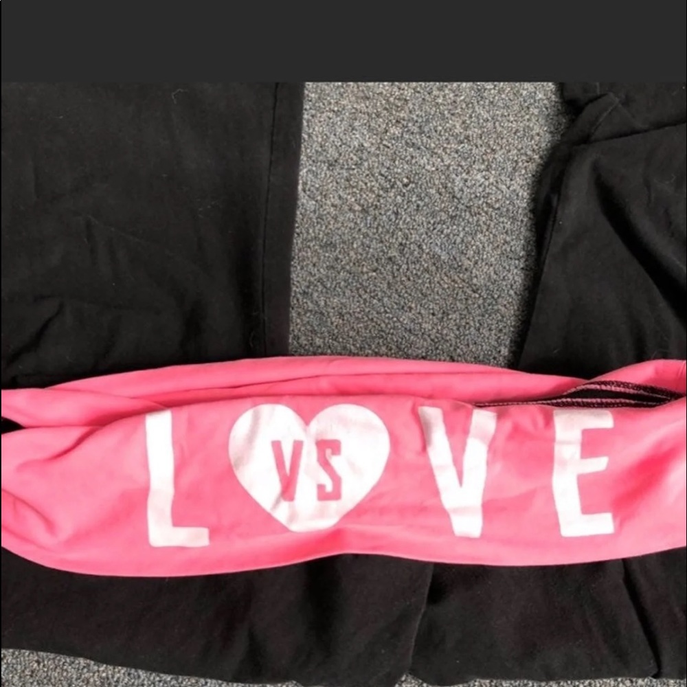 Victoria’s Secret yoga flare pants xl short